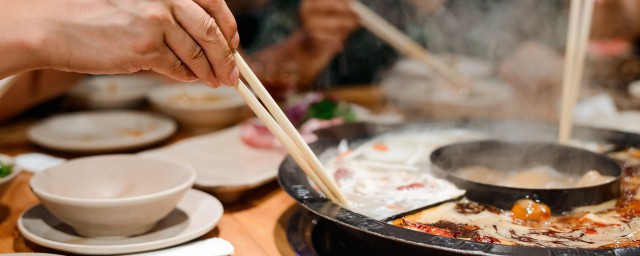 怎么做新鲜鱼火锅好吃 在家做鱼火锅怎么做才好吃