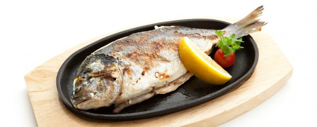 烤鱼用的是什么鱼 烤鱼一般用什么鱼好吃