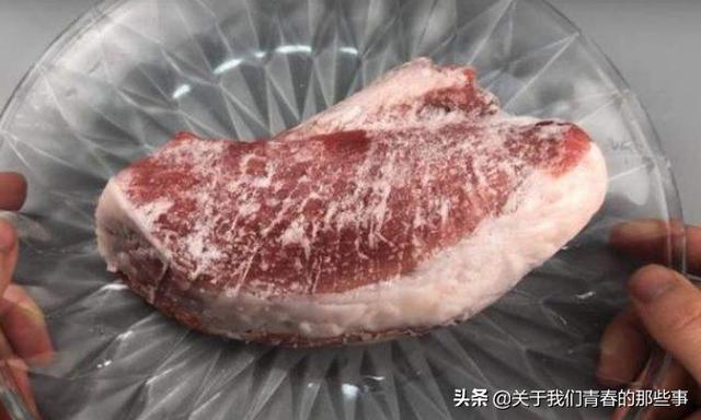 一分钟解冻肉的方法（不管解冻什么肉）