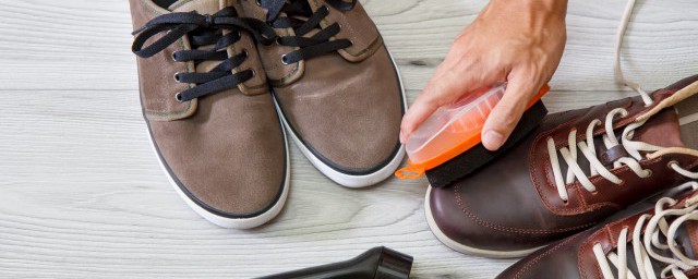 翻毛皮鞋怎么保养 翻毛皮鞋保养的方法